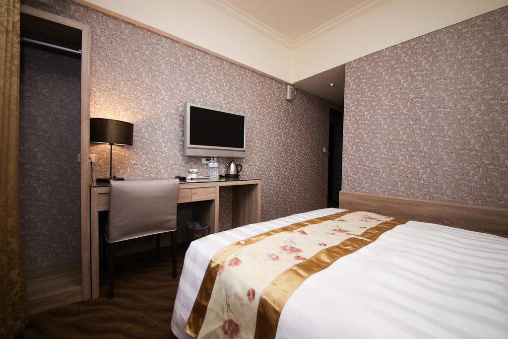 ยูนิค ฮอลิเดย์ โฮเทล Hotel เมืองฮวาเหลียน ภายนอก รูปภาพ
