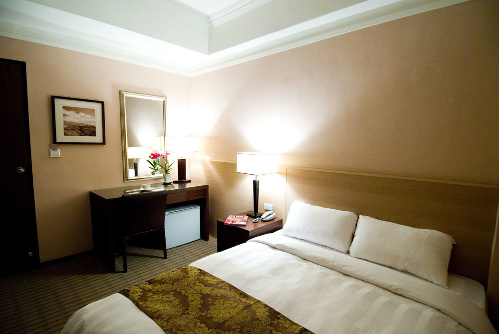 ยูนิค ฮอลิเดย์ โฮเทล Hotel เมืองฮวาเหลียน ภายนอก รูปภาพ